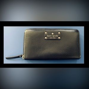Kate Spade Leather Continental Wallet